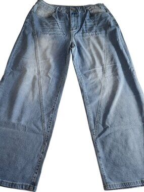 Time and Tru Wide Leg Front Seam Jeans Light Wash Plus Size 2XL XXL High Rise